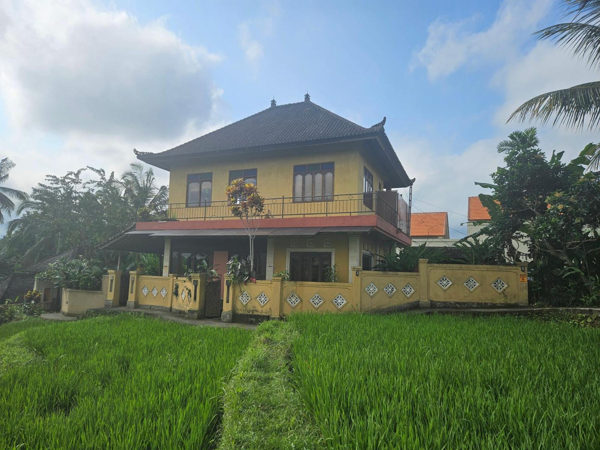 Dukuh Village Villas & Art เตกากาลัง ภายนอก รูปภาพ